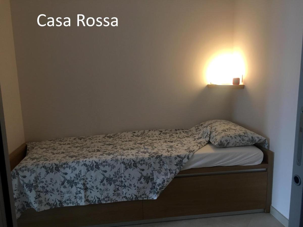 Case Rossa e Blu Villanova d'Albenga Esterno foto